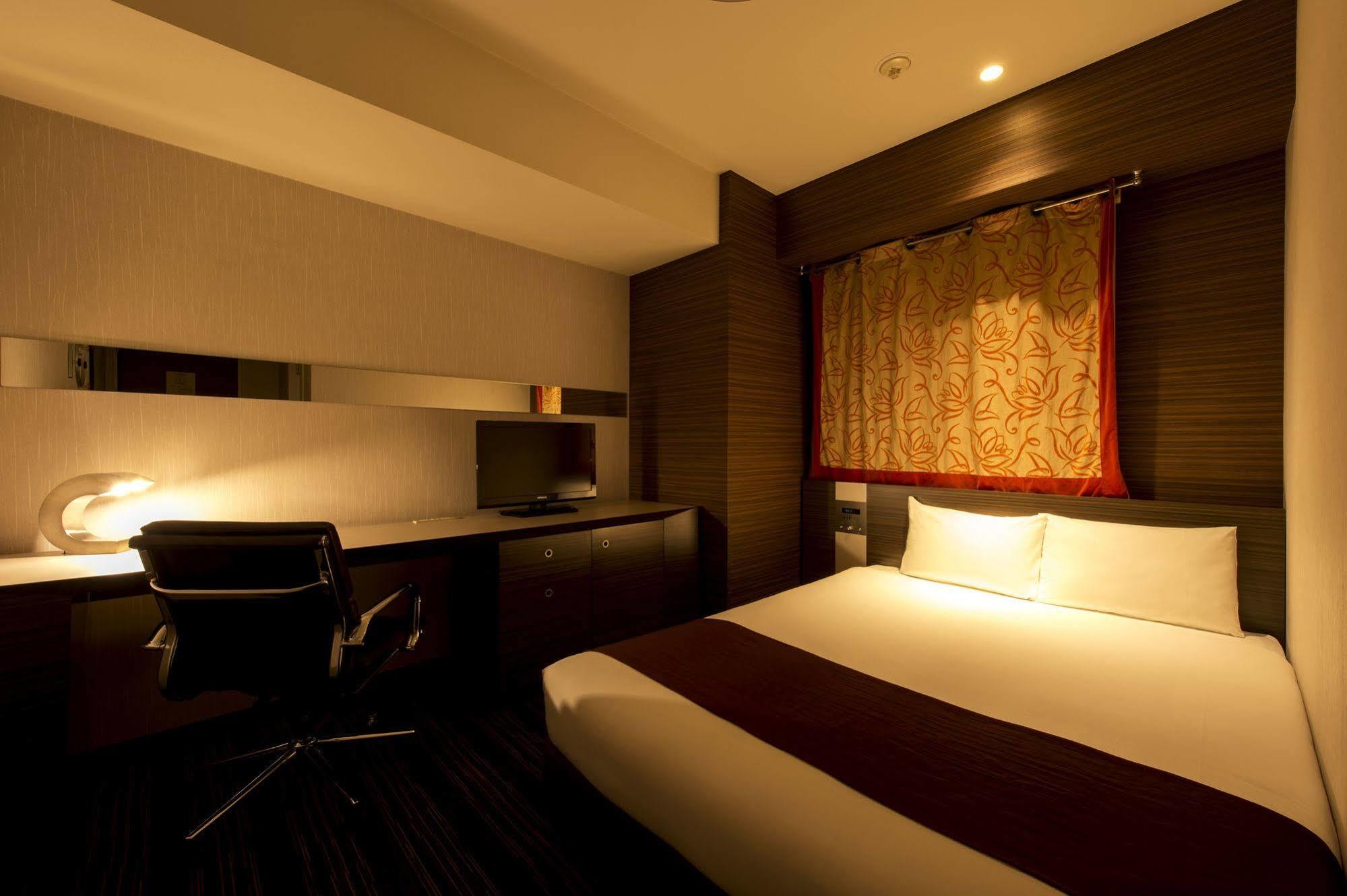 Hotel Villa Fontaine Tokyo-Hatchobori Екстер'єр фото