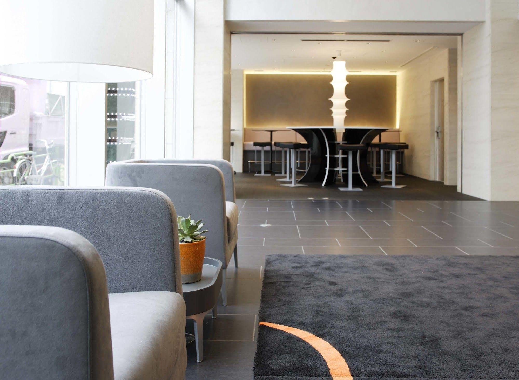 Hotel Villa Fontaine Tokyo-Hatchobori Екстер'єр фото